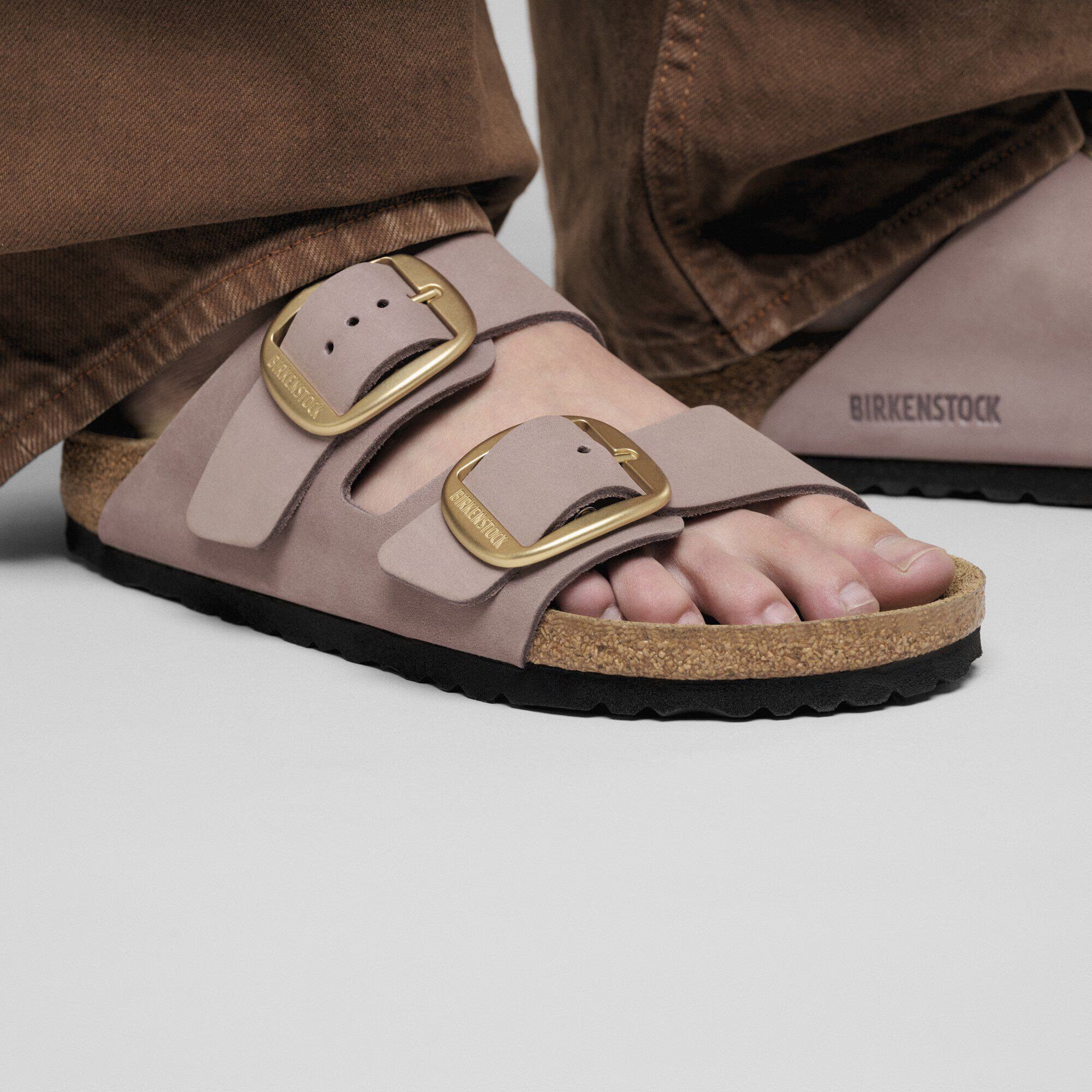 Arizona Big Buckle Nubuk Leather