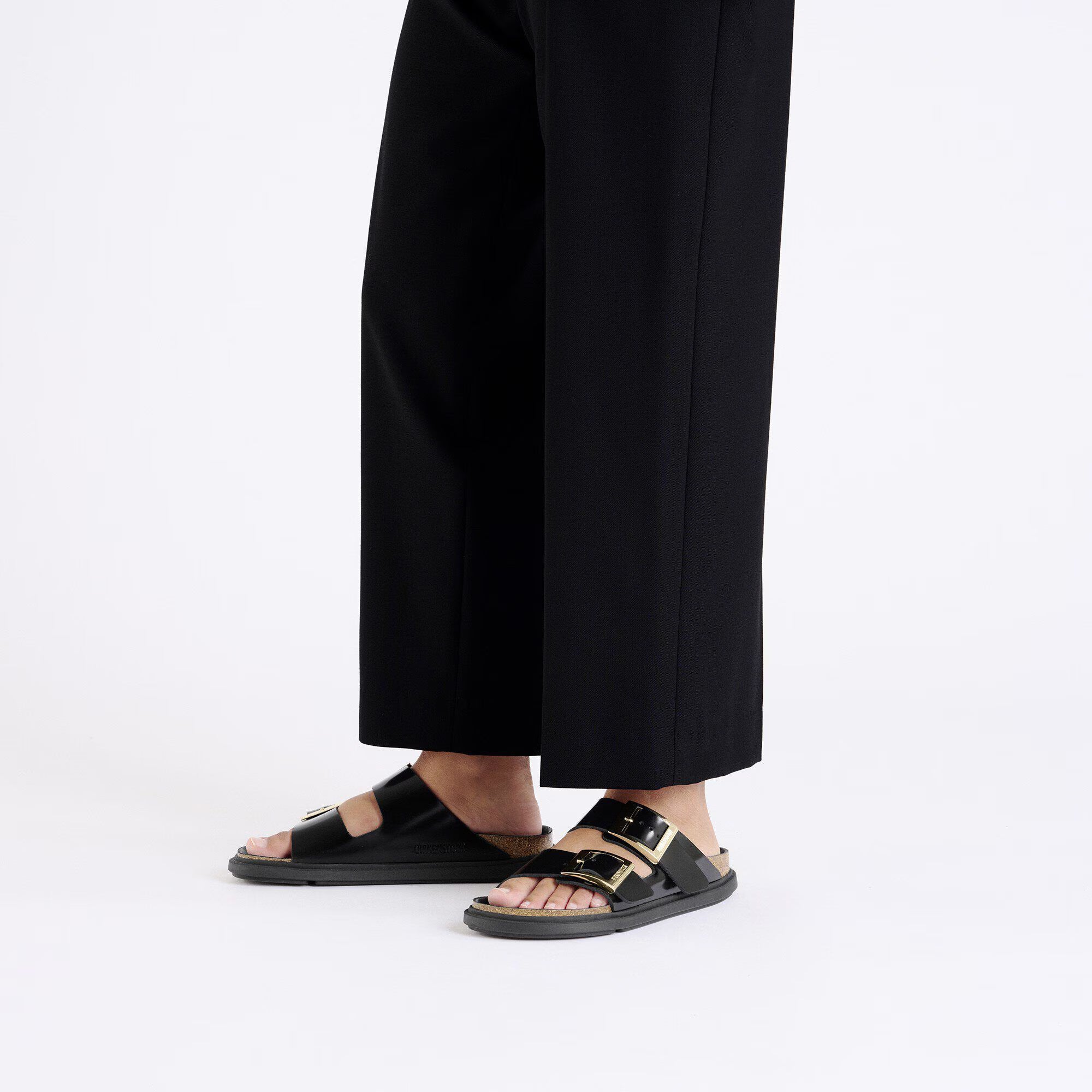 Arizona Droplet Buckle Natural Leather Patent