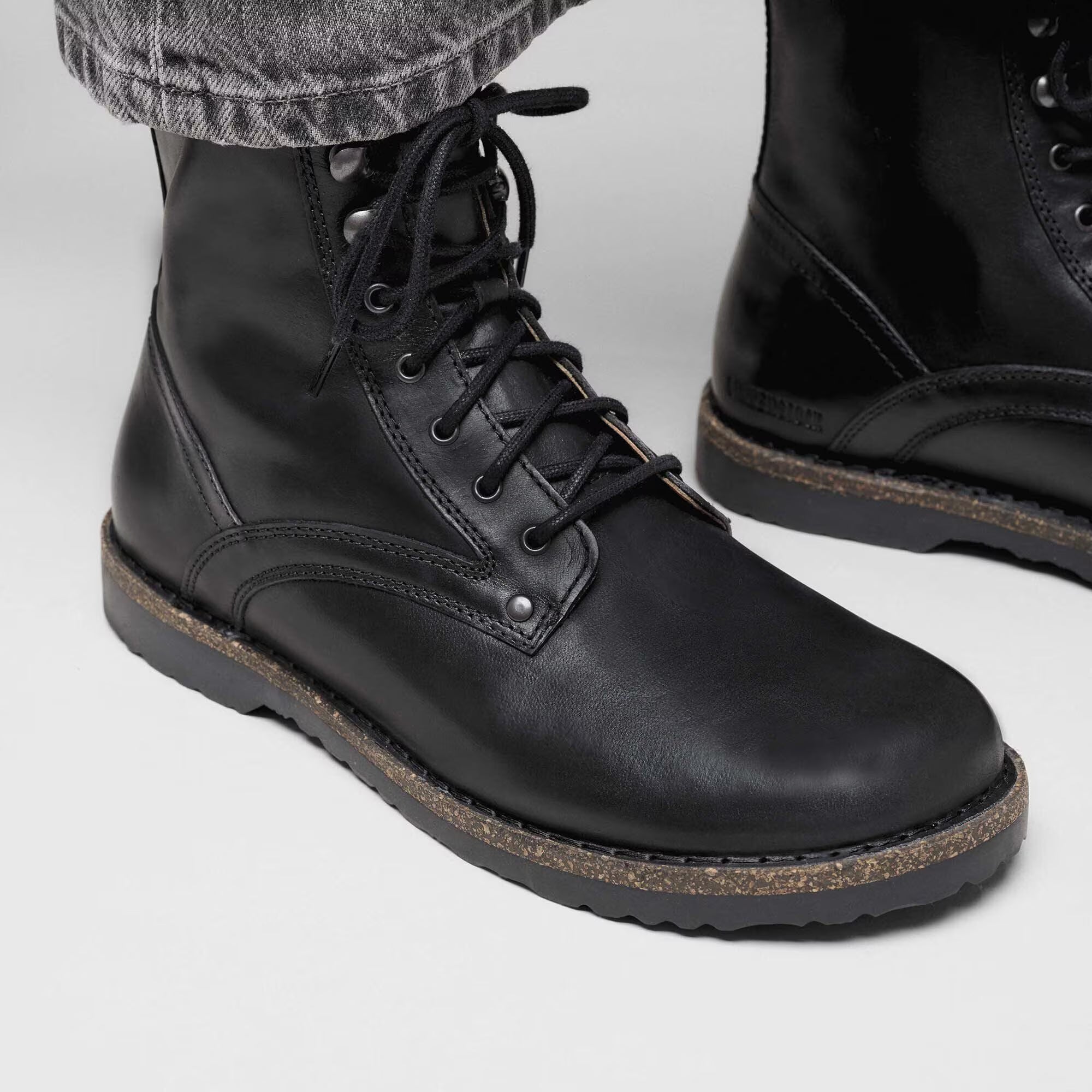 Bryson Natural Leather
